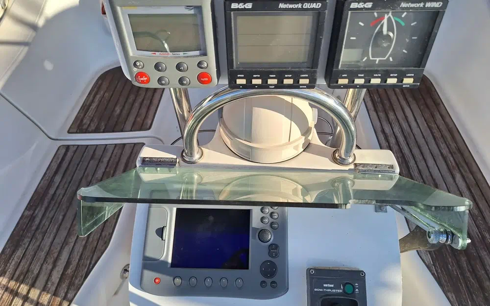 slider 13 Beneteau Oceanis 331 Clipper