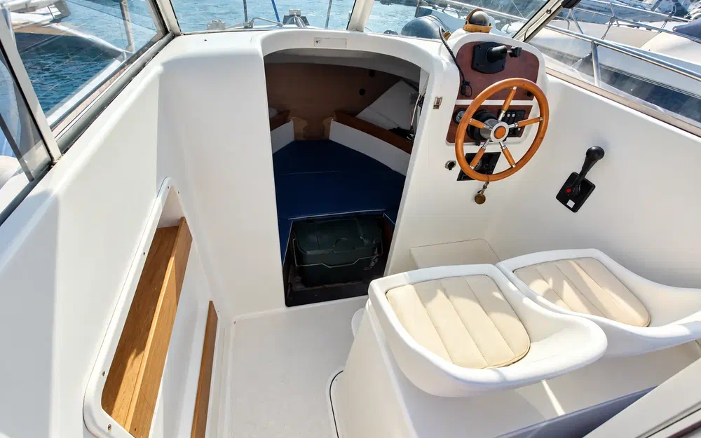 slider 7 Jeanneau Merry Fisher 635