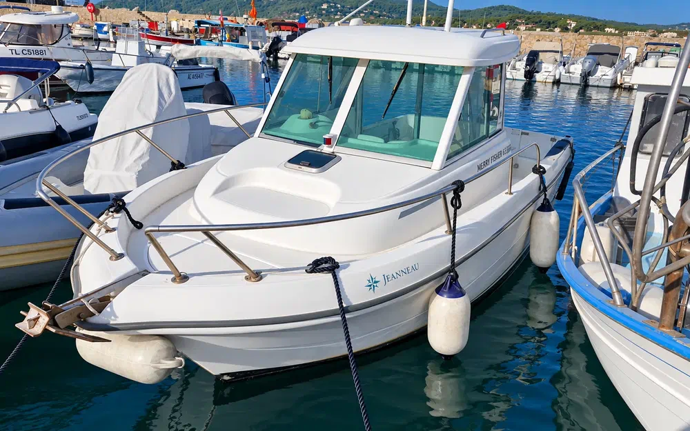 slider 1 Jeanneau Merry Fisher 635