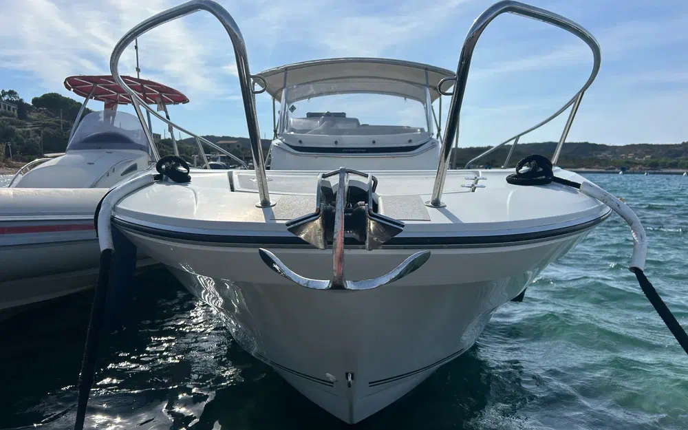 slider 19 Jeanneau Cap Camarat 7.5 CC
