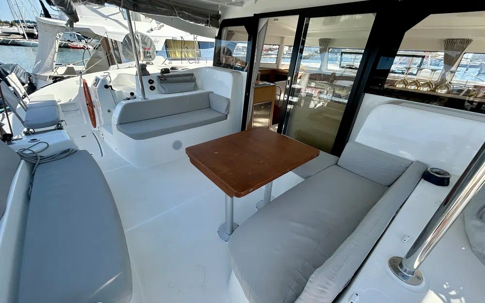 slider 17 Excess Catamarans Excess 11