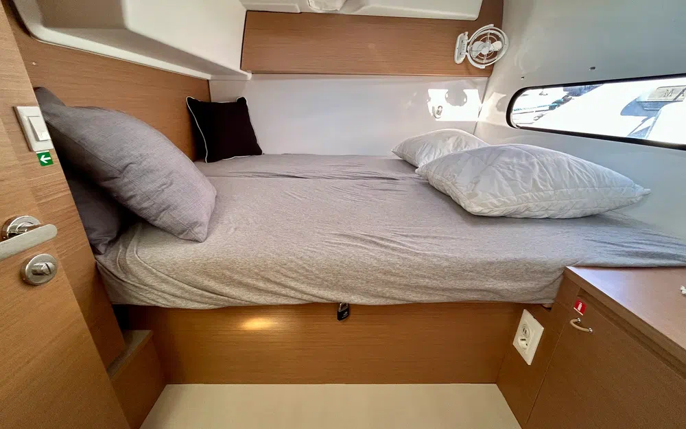 slider 5 Excess Catamarans Excess 11