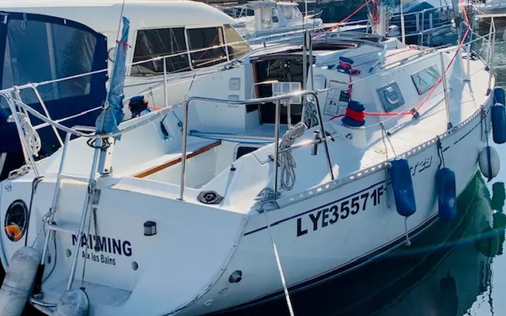 slider 1 Beneteau First 29