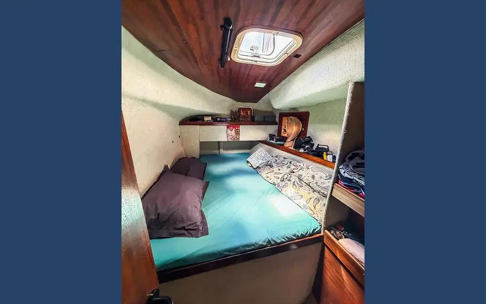 slider 20 Fountaine Pajot Athena 38
