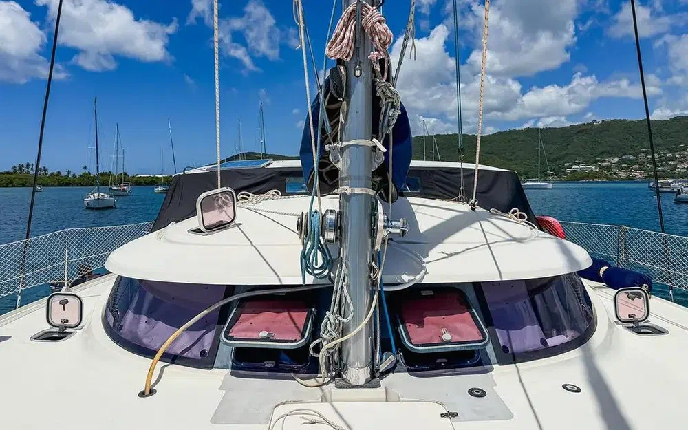slider 5 Fountaine Pajot Athena 38