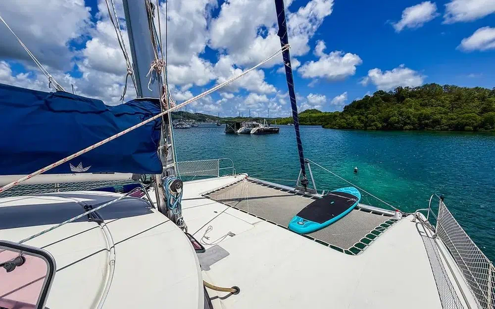 slider 6 Fountaine Pajot Athena 38