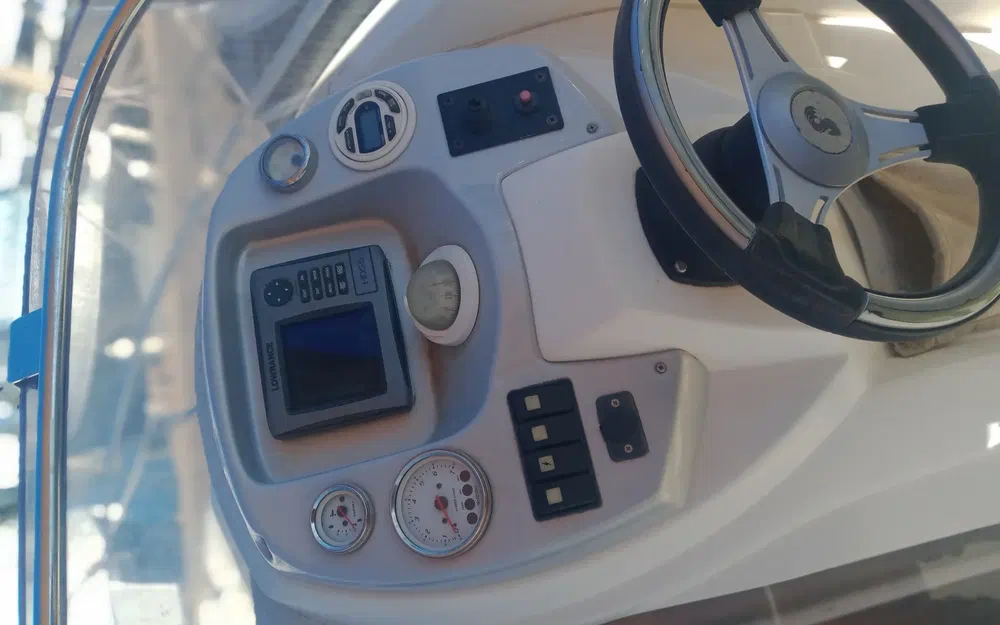 slider 5 Beneteau FLYER 650 SD