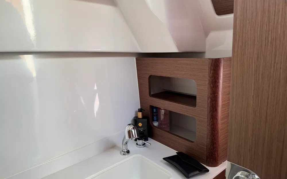 slider 31 Beneteau Antares 9 OB