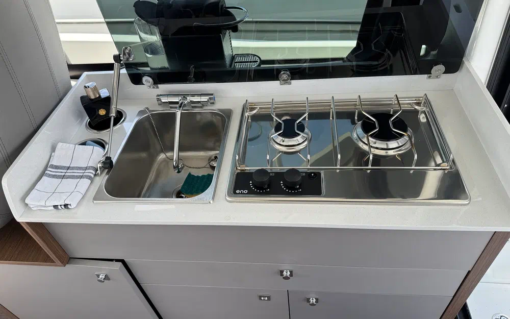 slider 21 Beneteau Antares 9 OB