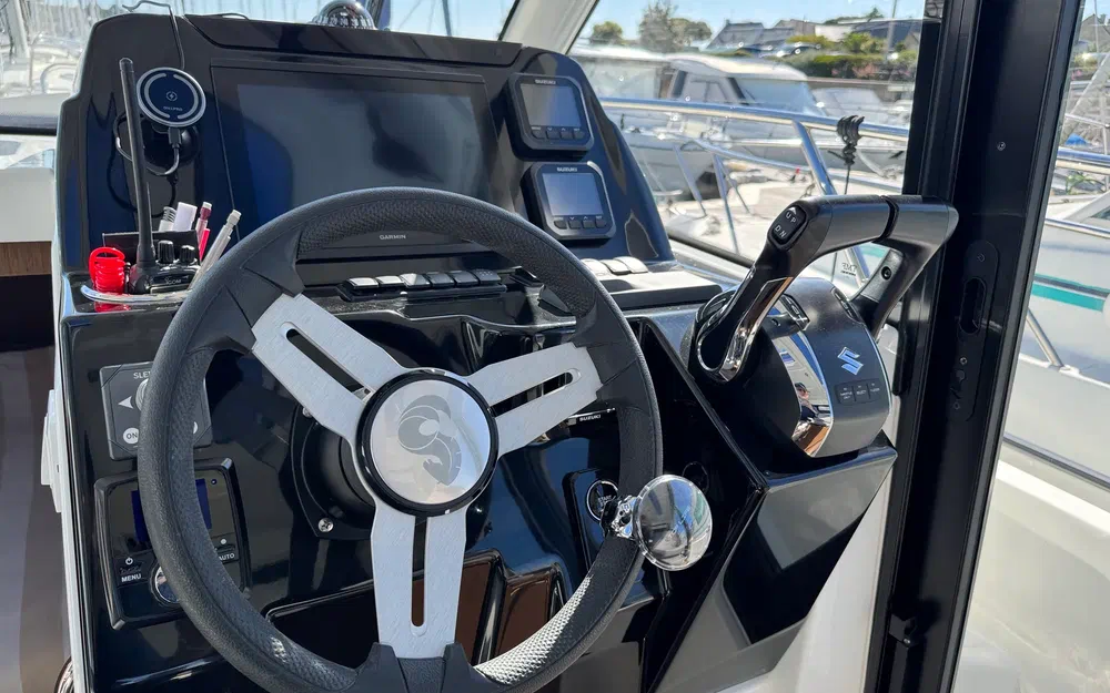 slider 16 Beneteau Antares 9 OB