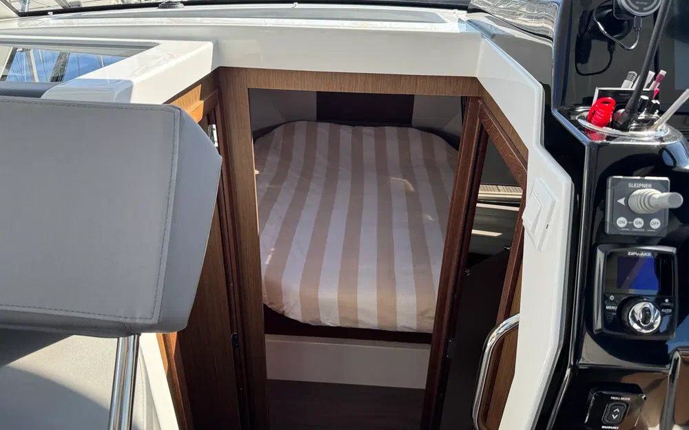 slider 22 Beneteau Antares 9 OB