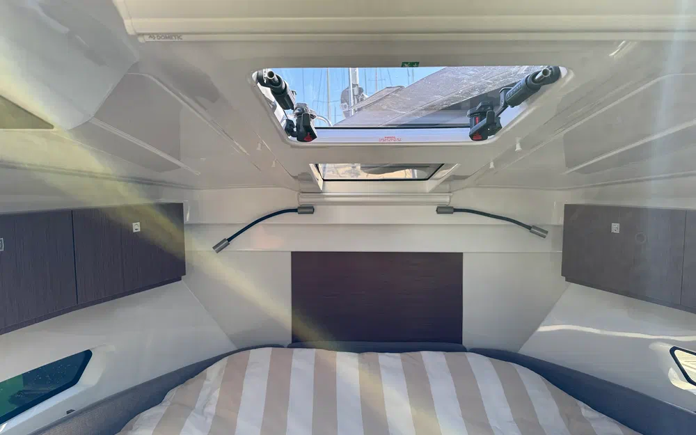 slider 26 Beneteau Antares 9 OB