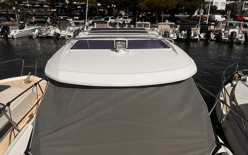 slider 2 Jeanneau Merry Fisher 895