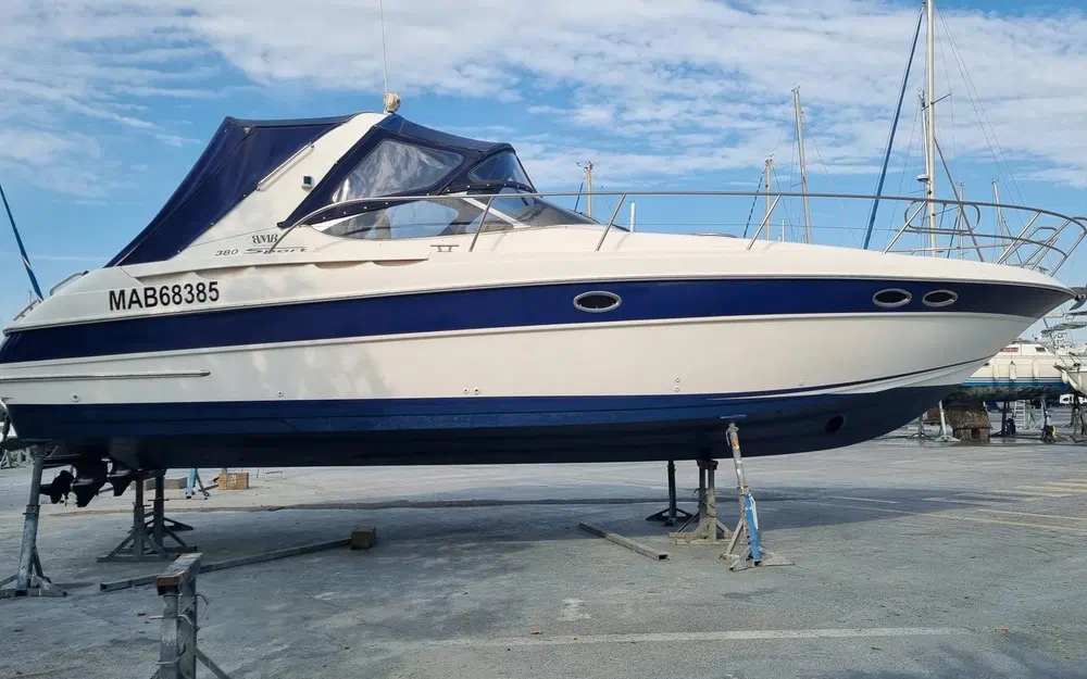 slider 1 Bavaria 380 Sport