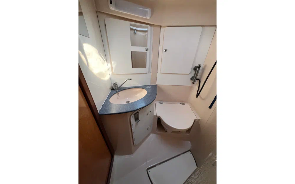 slider 8 Bavaria 380 Sport
