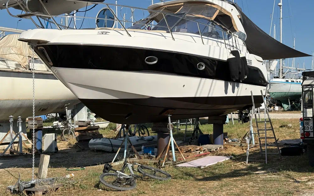 slider 14 Sessa Marine C30 Hard-Top