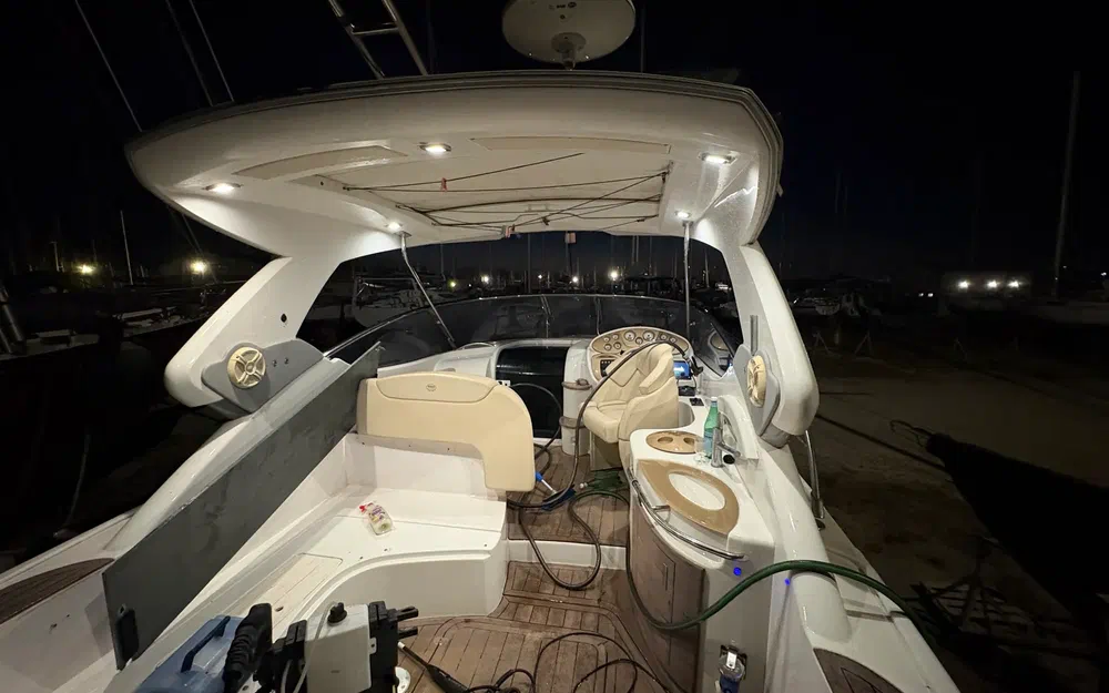 slider 16 Sessa Marine C30 Hard-Top