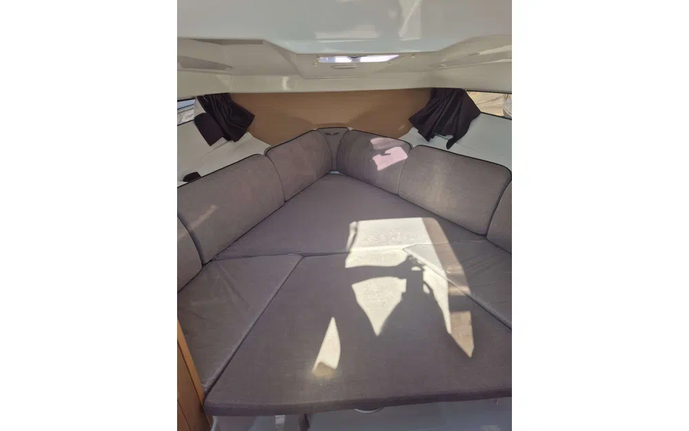 slider 5 Beneteau Flyer 8 SUNdeck