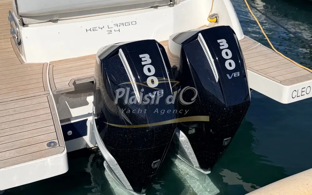 slider 6 Sessa Marine Key Largo 34