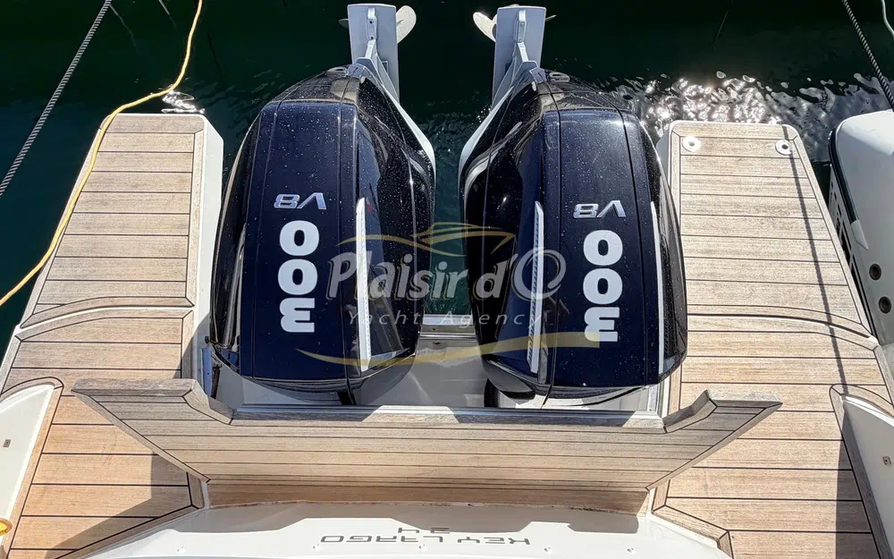 slider 36 Sessa Marine Key Largo 34