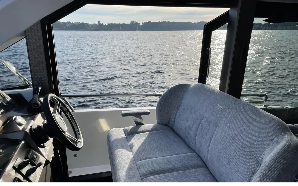 slider 5 Galeon 400 Fly