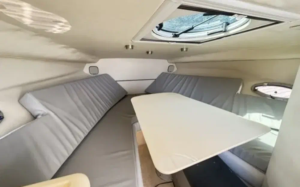 slider 5 Sunseeker Hawk 31