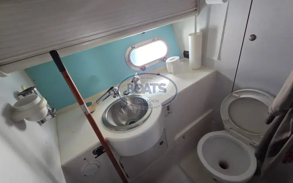 slider 8 Beneteau Flyer 10