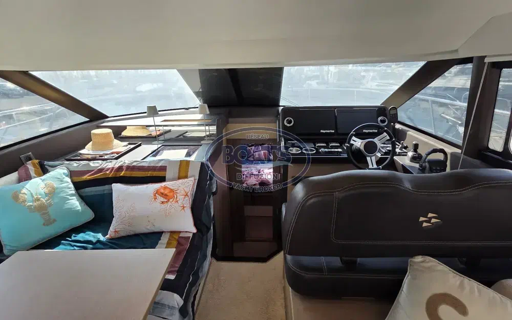 slider 11 Jeanneau Prestige 460 Fly