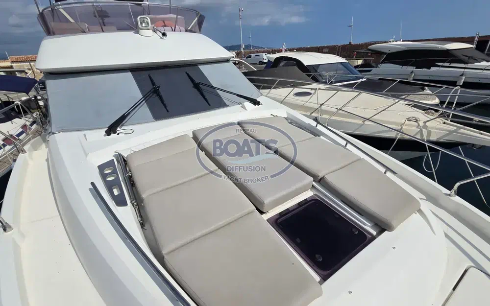 slider 5 Jeanneau Prestige 460 Fly