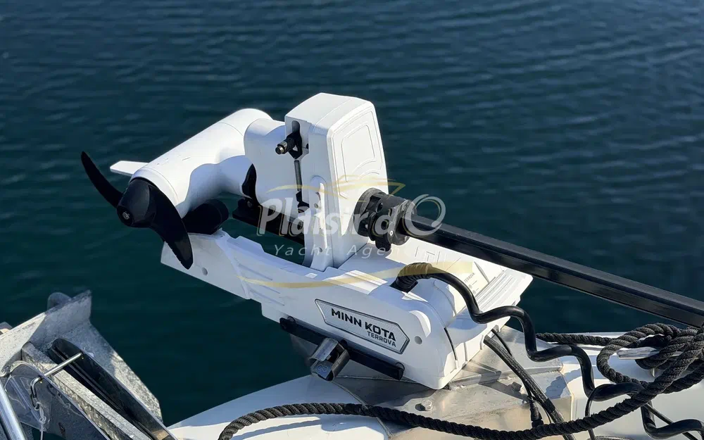 slider 7 Jeanneau Cap Camarat 8.5 WA
