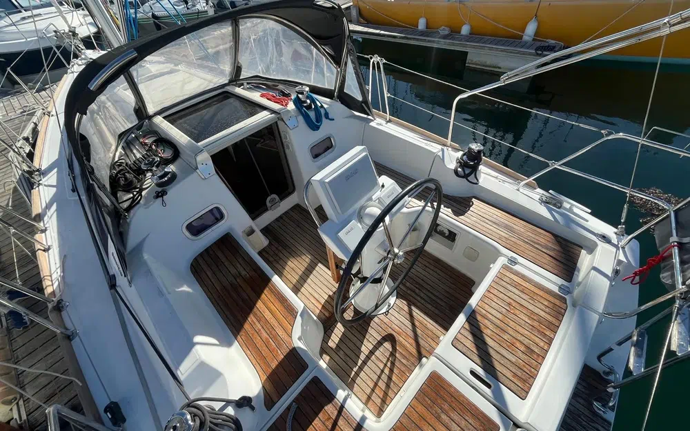 slider 4 Beneteau Oceanis 31 Dl