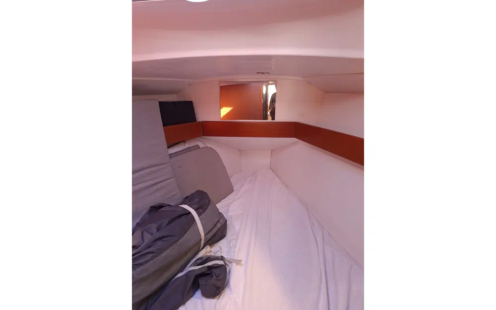 slider 11 Beneteau Oceanis 31