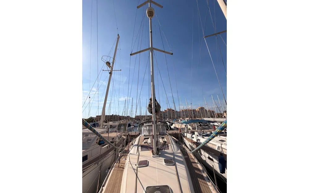 slider 13 Beneteau Oceanis 43