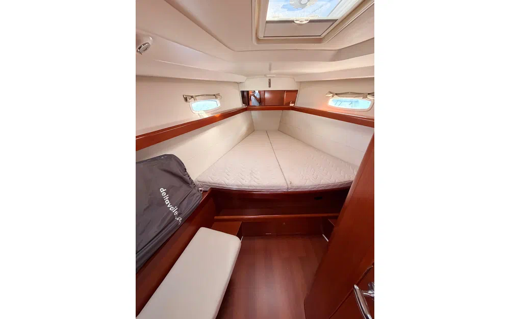 slider 25 Beneteau Oceanis 43