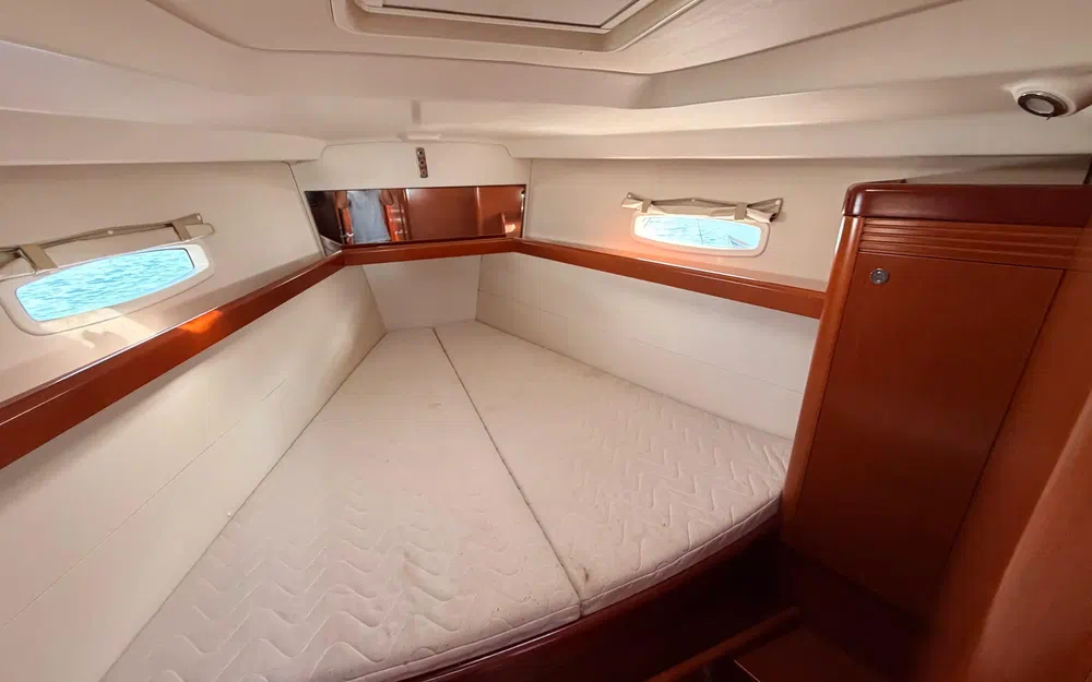 slider 26 Beneteau Oceanis 43