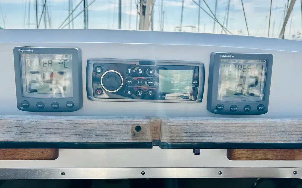 slider 26 Hunter 41 DS