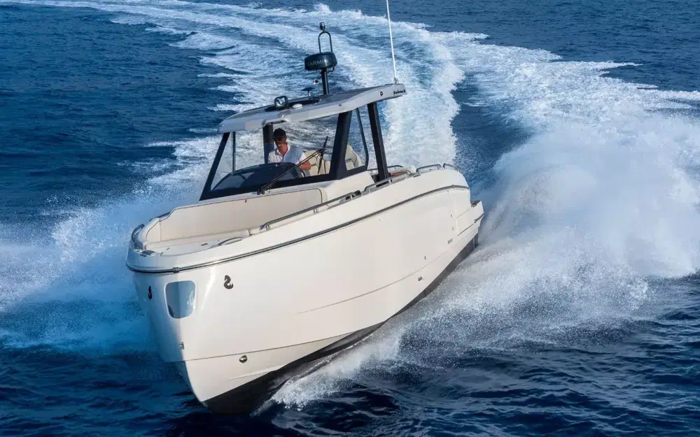 slider 4 Beneteau Gran Turismo 35