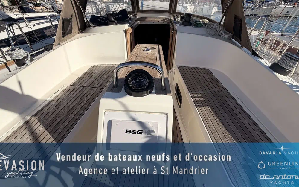 slider 5 Bavaria 37 Cruiser