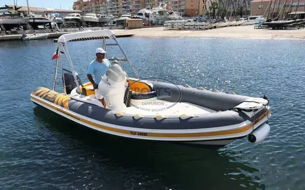 slider 2 Joker Boat Wide 620