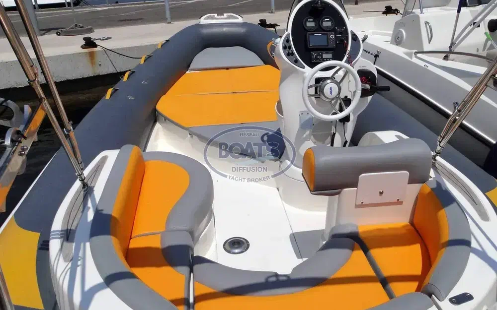 slider 3 Joker Boat Wide 620