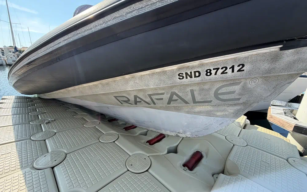 slider 10 Rafale Boat R 6,3