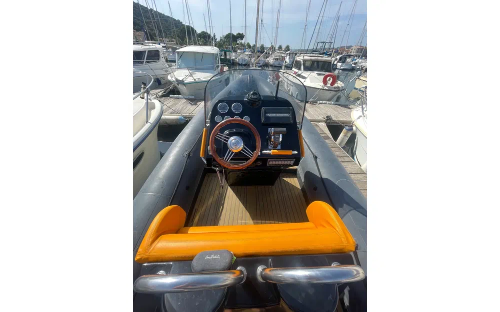 slider 2 Rafale Boat R 6,3