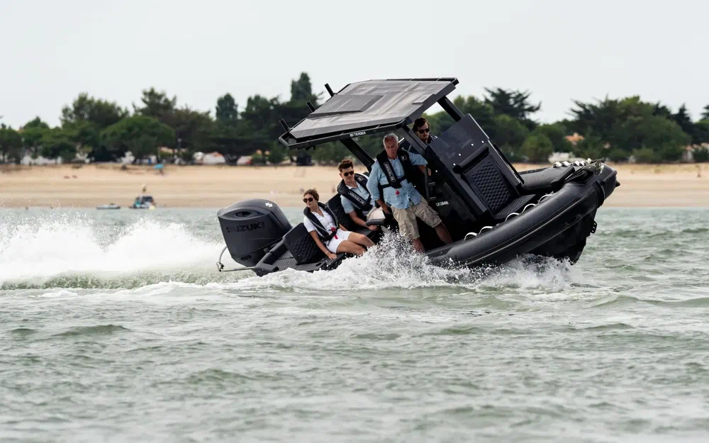 slider 26 3D Tender ODYSSEY 635