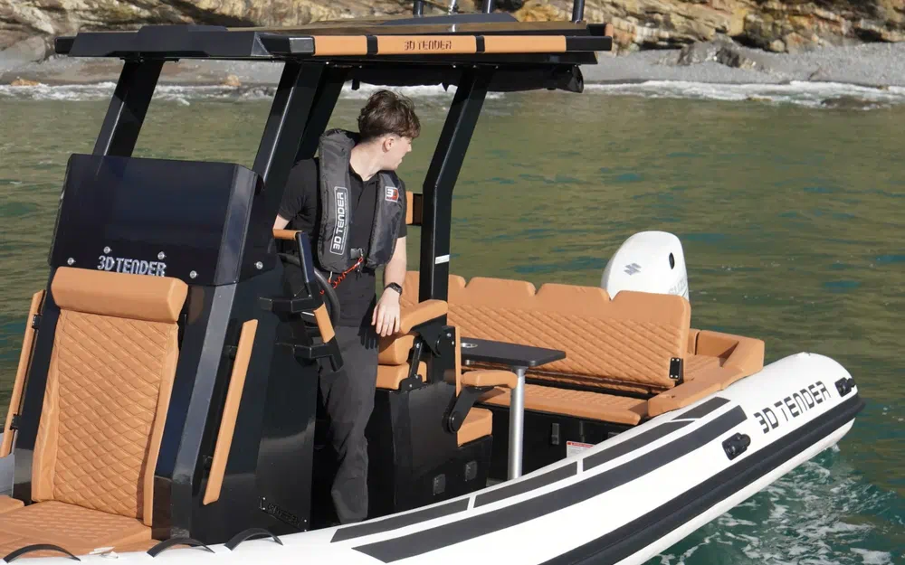slider 39 3D Tender ODYSSEY 635