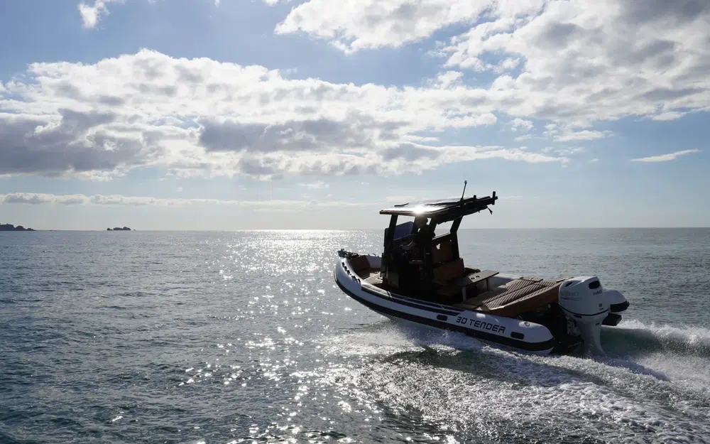 slider 38 3D Tender ODYSSEY 635