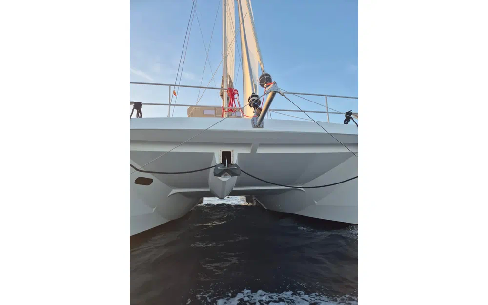 slider 11 Bali Catamarans 4 6 OPEN SPACE-TITAN III