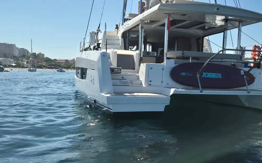 slider 14 Bali Catamarans 4 6 OPEN SPACE-TITAN III