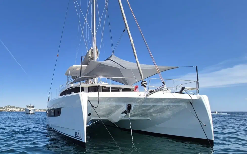 slider 15 Bali Catamarans 4 6 OPEN SPACE-TITAN III