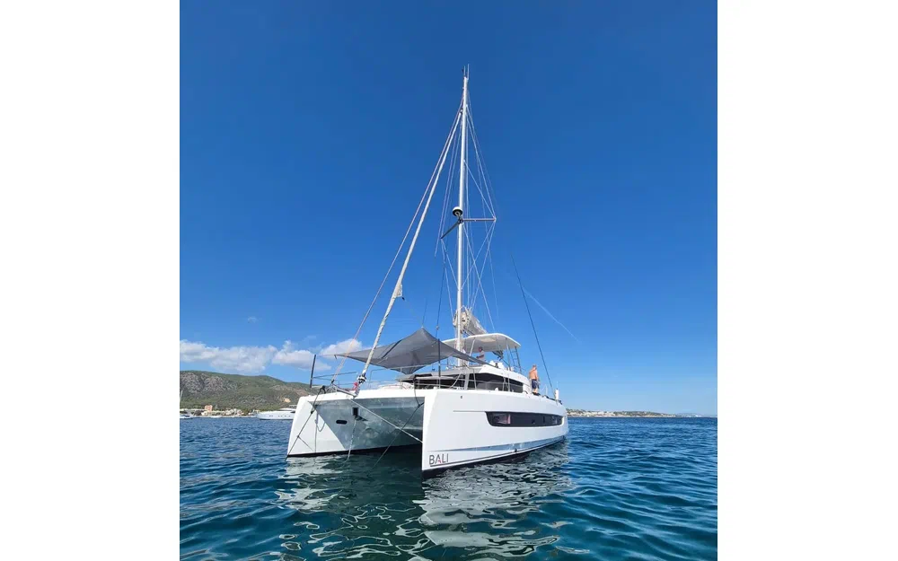 slider 16 Bali Catamarans 4 6 OPEN SPACE-TITAN III