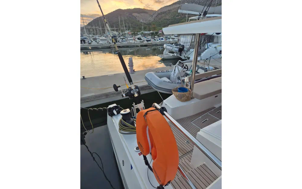 slider 26 Bali Catamarans 4 6 OPEN SPACE-TITAN III
